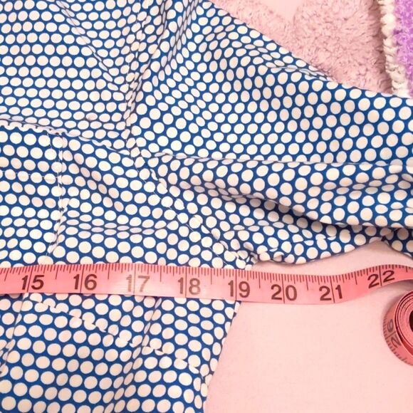 Van Heusen Blue Dot Button Down Cotton Shirt Size M - Picture 5 of 7